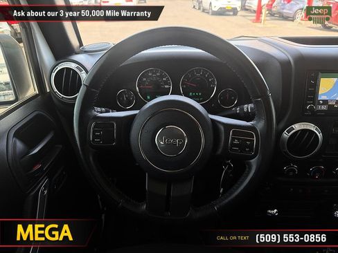 Used 2018 Jeep Wrangler Unlimited Sahara AWD/4WD image 21