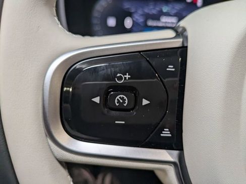 New 2026 Volvo XC90 B6 Ultra w/ Protection Package AWD/4WD image 17