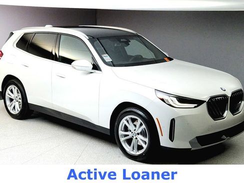 Used 2025 BMW X3 xDrive30i w/ Premium Package AWD/4WD image 13