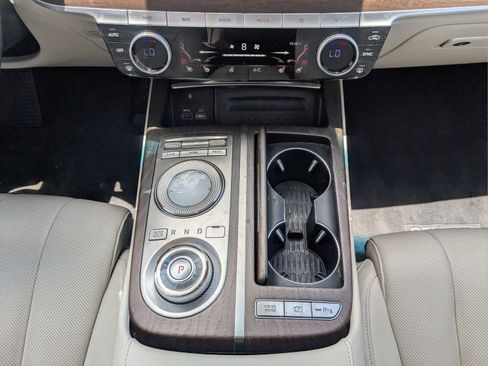 Used 2022 Genesis G80 2.5T w/ Prestige Package RWD image 15