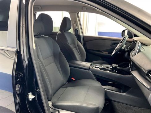 Used 2023 Nissan Rogue S AWD/4WD image 11