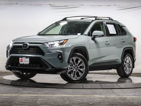 Certified 2023 Toyota RAV4 XLE Premium FWD image 31
