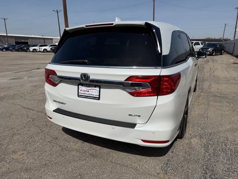 Used 2020 Honda Odyssey Elite image 6