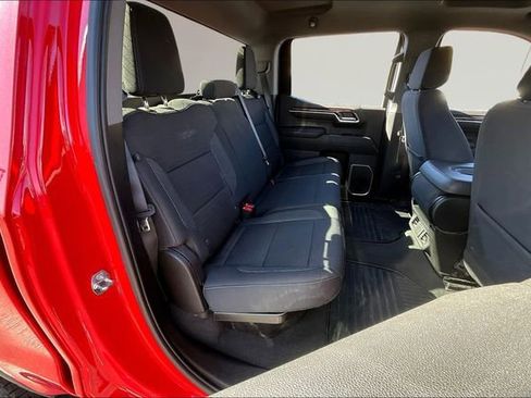 Used 2023 GMC Sierra 1500 SLE image 26