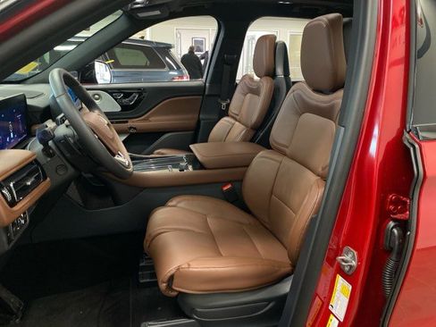 New 2026 Lincoln Aviator Reserve image 18