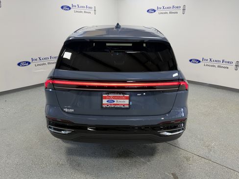 New 2026 Lincoln Nautilus Premier w/ Equipment Group 102A image 32