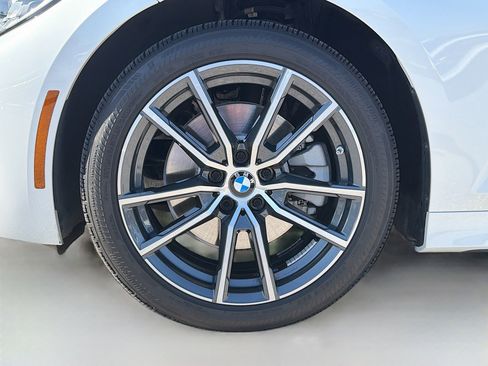 Used 2019 BMW 330i Sedan w/ Premium Package image 44