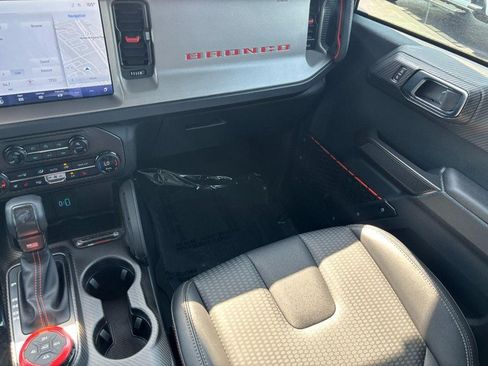 Used 2024 Ford Bronco Raptor w/ Interior Carbon Fiber Pack 6 AWD/4WD image 17