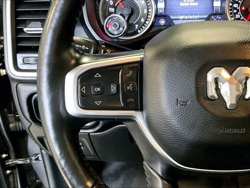 Used 2019 RAM 1500 Big Horn image 23