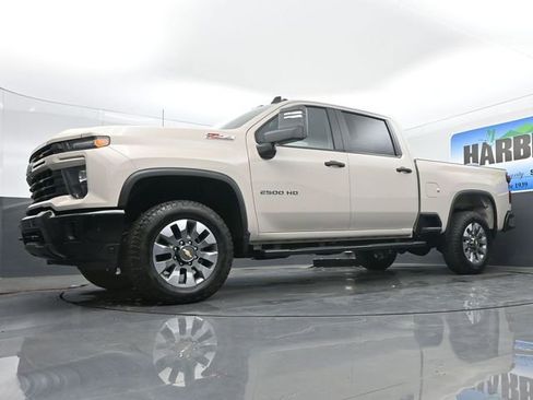 New 2026 Chevrolet Silverado 2500 Custom w/ Custom Value Package AWD/4WD image 16
