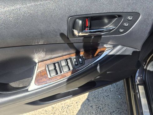 Used 2010 Lexus ES 350 w/ Preferred Accessory Package FWD image 15