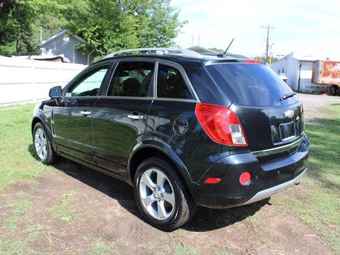 Used 2014 Chevrolet Captiva Sport LTZ FWD image 9