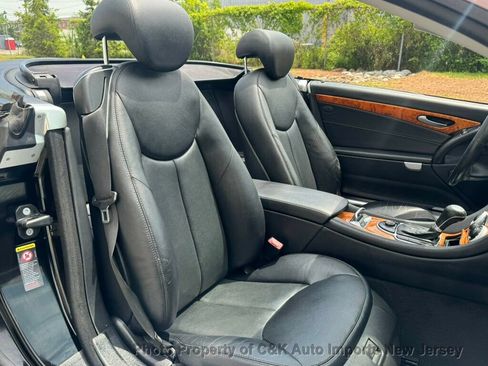 Used 2007 Mercedes-Benz SL 550 image 46