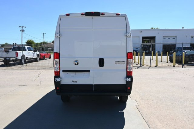 Used 2023 RAM ProMaster 2500 FWD image 7