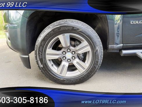 Used 2018 Chevrolet Colorado LT w/ LT Convenience Package AWD/4WD image 3