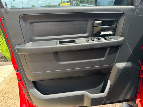 Used 2017 RAM 1500 Tradesman w/ Popular Equipment Group AWD/4WD image 23