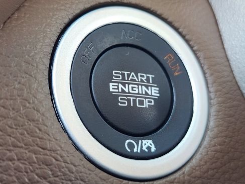 Used 2021 RAM 1500 Laramie w/ Laramie Southwest Edition AWD/4WD image 17