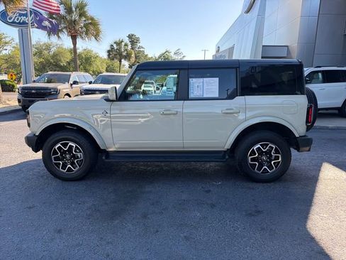 Certified 2025 Ford Bronco Outer Banks AWD/4WD image 4