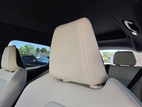 Certified 2025 BMW X3 M50 w/ Premium Package AWD/4WD image 16