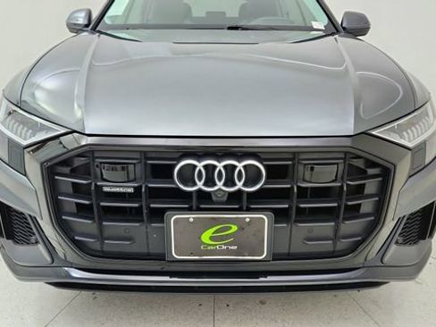 Used 2020 Audi Q8 Prestige w/ Prestige Package image 8