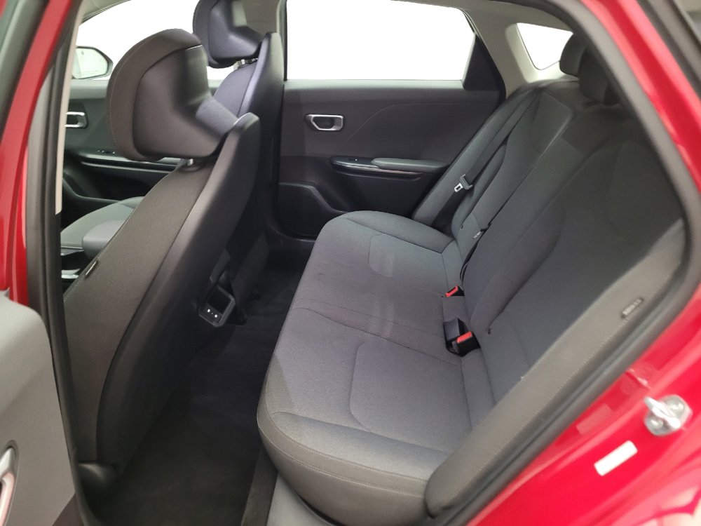 Used 2025 Kia K4 FWD image 18