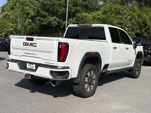 Used 2024 GMC Sierra 2500 Denali w/ Denali Reserve Package AWD/4WD image 4