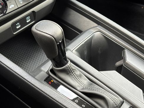 Used 2024 Honda Accord LX image 17