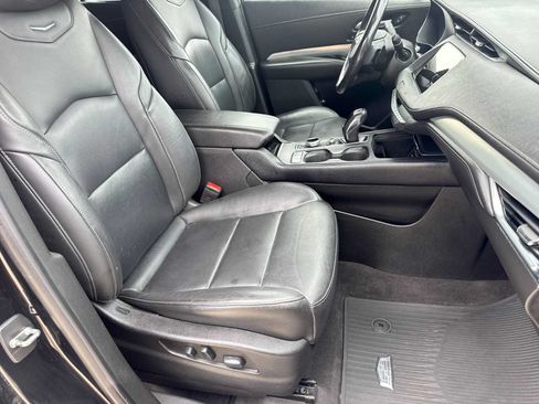 Used 2019 Cadillac XT4 Premium Luxury w/ Cold Weather Package FWD image 21