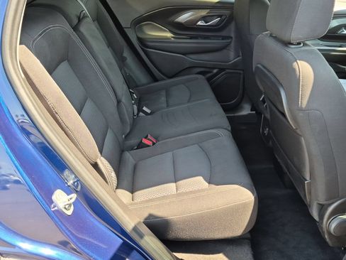 Certified 2022 GMC Terrain SLE w/ Driver Convenience Package FWD image 26