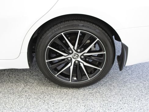 Certified 2024 Toyota Camry SE FWD image 10