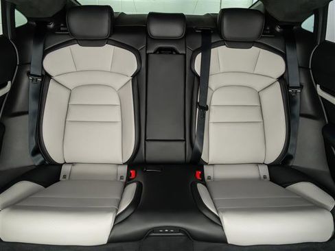 New 2026 Porsche Taycan GTS image 34