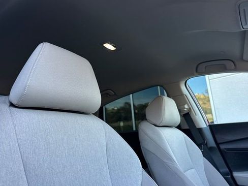 Certified 2023 Honda Accord LX image 18