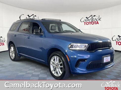 Used 2025 Dodge Durango GT image 1