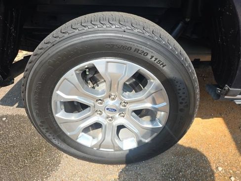 Used 2023 Ford F150 Platinum w/ Equipment Group 701A High AWD/4WD image 7