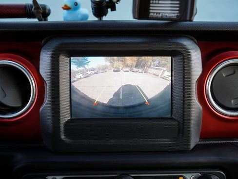 Used 2021 Jeep Wrangler Unlimited Rubicon w/ Steel Bumper Group image 30