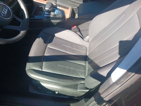 Used 2022 Audi A4 2.0T Premium w/ Convenience Package image 4