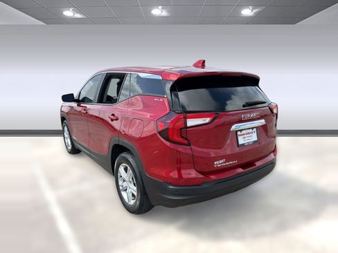 Certified 2023 GMC Terrain SLE image 3