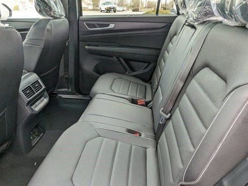 New 2024 Volkswagen Atlas Cross Sport SEL AWD/4WD image 23