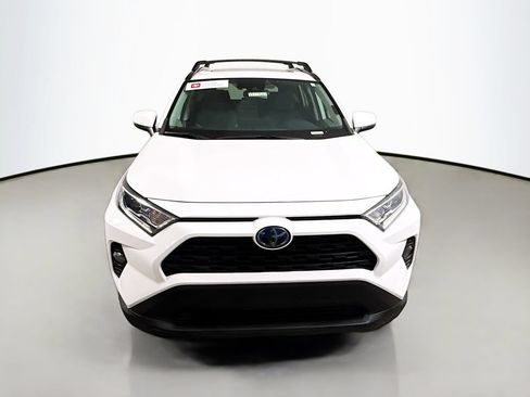 Certified 2021 Toyota RAV4 XLE w/ Convenience Package AWD/4WD image 2