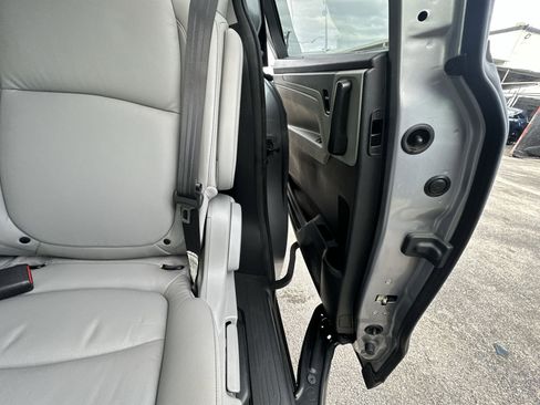 Used 2023 Honda Odyssey EX-L image 29