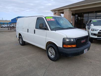 Used 2018 GMC Savana 2500 w/ Driver Convenience Package