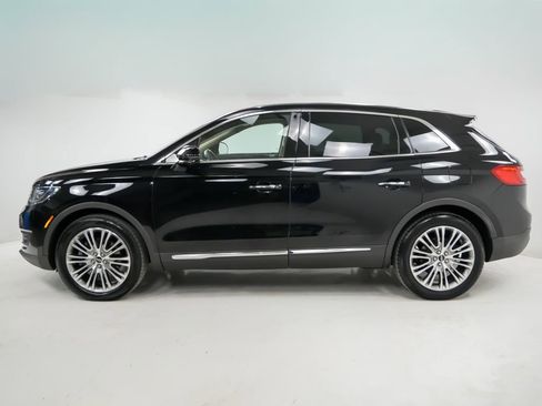 Used 2016 Lincoln MKX Reserve w/ Climate Package image 2