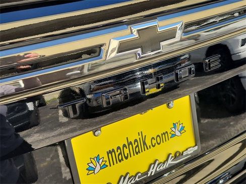 Used 2021 Chevrolet Tahoe Z71 image 31