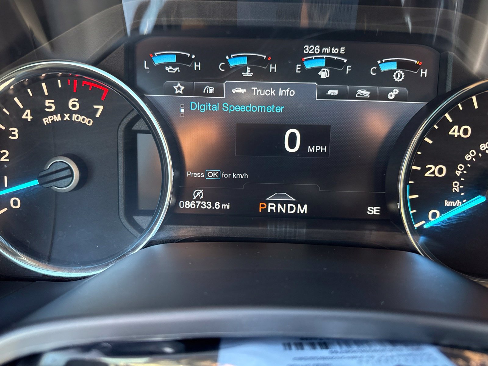 Used 2018 Ford F150 Platinum w/ Equipment Group 701A Luxury AWD/4WD image 15