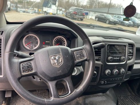 Used 2018 RAM 3500 Tradesman w/ Chrome Appearance Group image 8