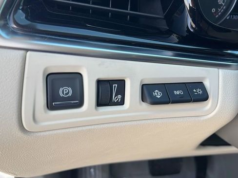 Used 2021 Cadillac XT6 Premium Luxury FWD image 20
