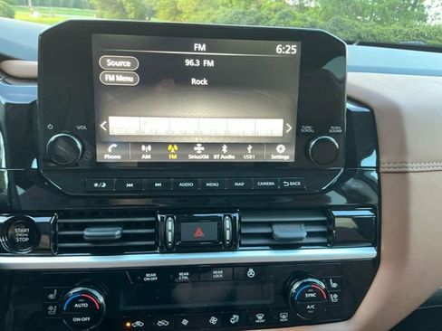 New 2025 Nissan Pathfinder Platinum w/ Cargo Package image 22