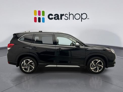 Used 2022 Subaru Forester Touring AWD/4WD image 6