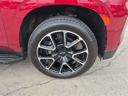 Used 2022 Chevrolet Tahoe RST w/ Luxury Package image 10