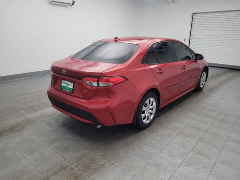 Used 2021 Toyota Corolla LE image 9